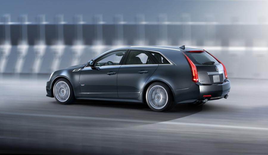  Cadillac CTS-V Sport Wagon 2011 года  (фото 7 из 73)